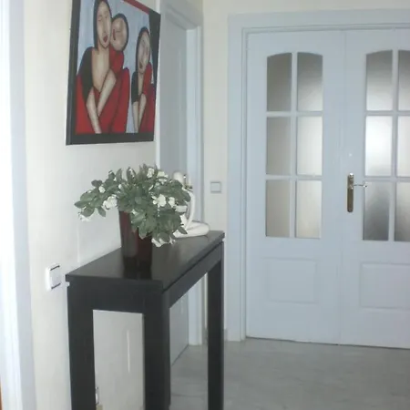 El Coral 1 Bed Apartment *